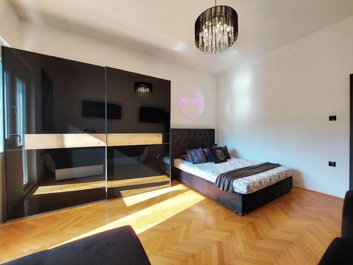 Mini Palais - Beachfront, 5 Min Center, Terrace Split Exterior foto